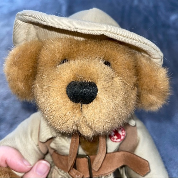 Jungle Joe's Safari Friends "Jungle Joe" Plush Talking Bear - Picture 4 of 9